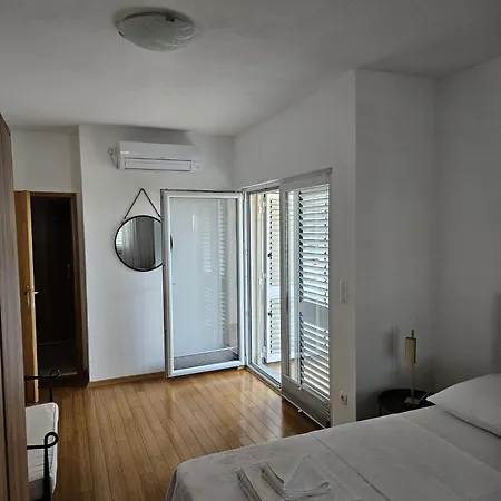 Appartement Klara Vodice